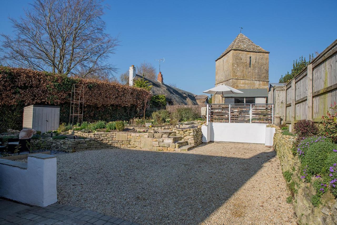The Nook, Gretton Villa ภายนอก รูปภาพ